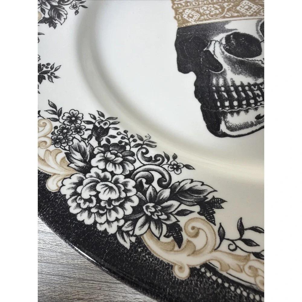 Royal Stafford Victorian English Halloween Gothic Crown Skull 11
